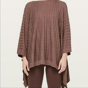 Lululemon Divinity Poncho, NWOT